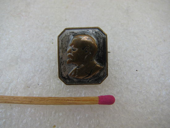 Знак. Ленин. тяжёлый
