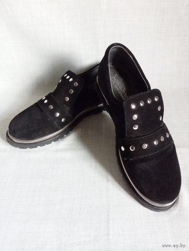 Туфли 37 рр закрытые Марко замша