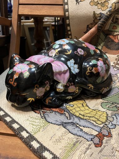 Статуэтка Кот