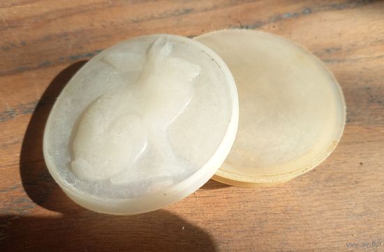 Крышки СССР на майонезные банки.