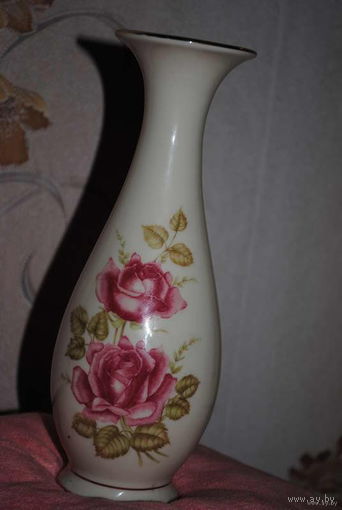 Фарфоровая Интерьерная Ваза/Vase: "Розы" - (BAVARIA./Germany/.) -высота- 23см. Пр.ГДР-!