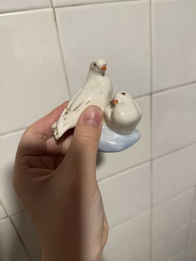 Голуби фарфор