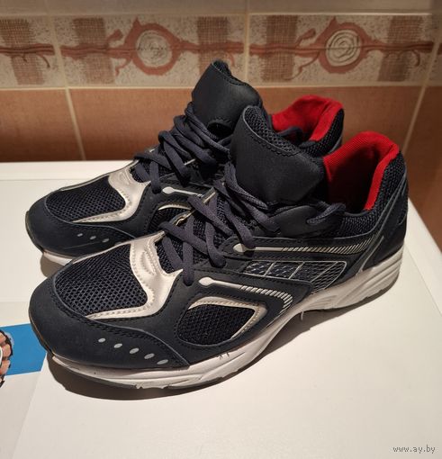 Кроссовки мужские, 41,5 размер