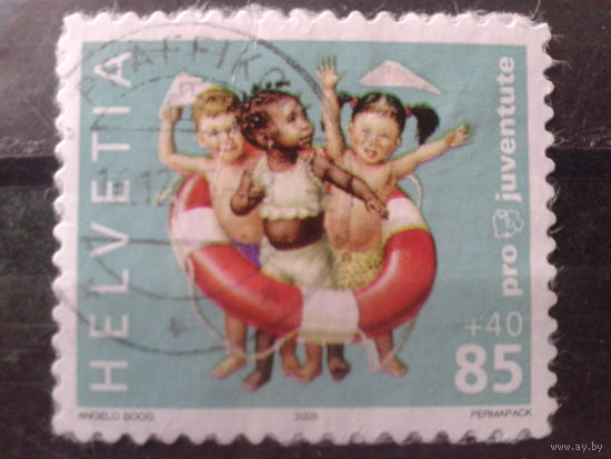 Швейцария 2005 Детские игры Михель-2,0 евро гаш