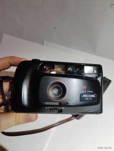 Плёночный фотоаппарат MICONA MF-171