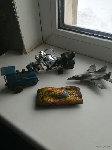 Сборный лот моделей. С рубля.