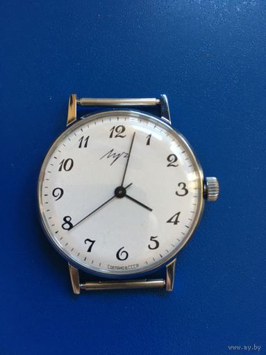 Часы Луч тонкие костюмные , не ношеные