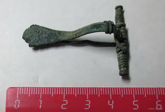 Фибула "арбалет". Римская Империя. Бронза. Состояние - работает до сих пор...