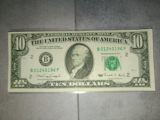 10 долларов США. 1990г