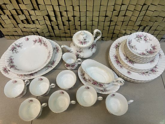 Сервиз Royal Albert из коллекции "Lavender Rose" Англия. 1961 год.