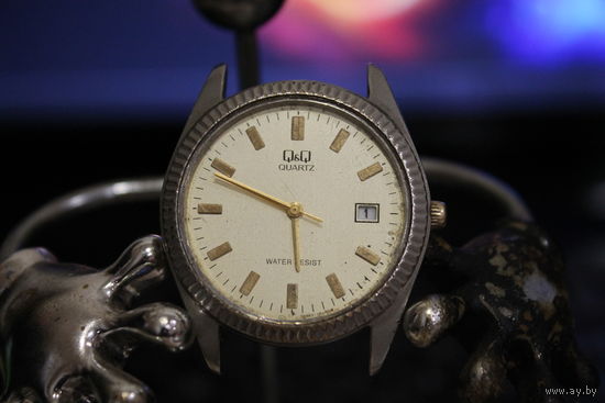 Часы QQ кварц винтаж 80-90 х