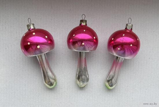 Елочная игрушка мухомор СССР К.9 цена за единицу