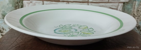 Тарелка суповая. Каменнобродский фаянсовый завод (Каменнобродск),1960-1970-е гг