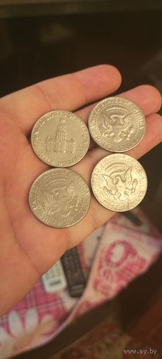 Два доллара США