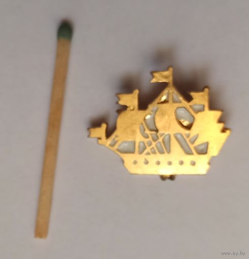 Знак, значок из СССР, кораблик