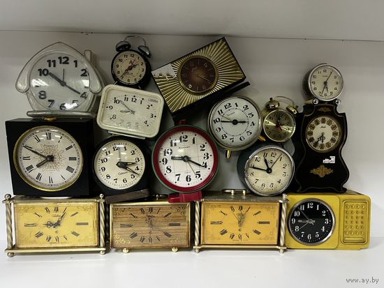 Часы будильники лот с рубля