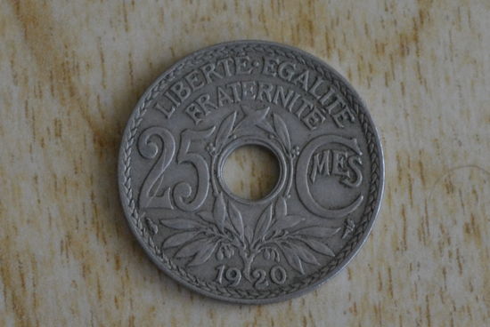 Франция 25 сантимов 1920  с 1 руб