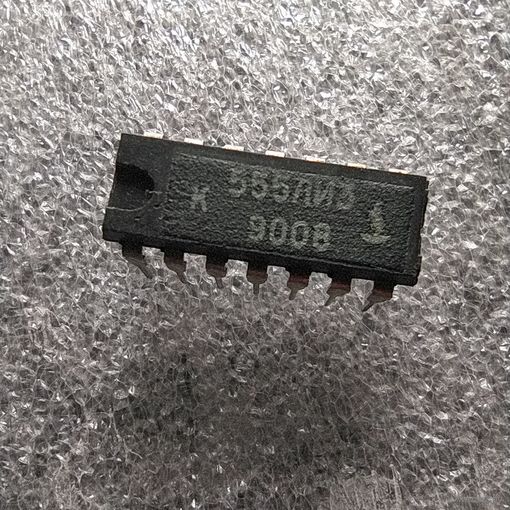 Микросхема К555ЛИ3
