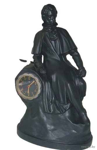 Пушкин. Каминные часы. Чугун. " Касли ".