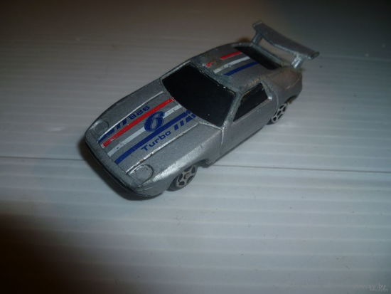 Моделька авто Porsche 928 Turbo. Старый Китай.1:64
