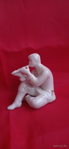 Фарфоровая статуэтка Дударь дударик ЖАЛЕЙКА Минск МФФЗ СССР . Торги с рубля