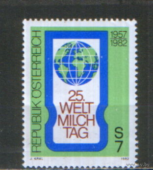 Полная серия из 1 марки 1982г. Австрия "25-ый Международный день молока" MNH