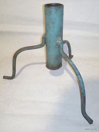 Тренога подставка для елки