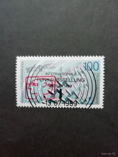 Западный Берлин 1989 Марка "Международная радиовыставка в Берлине" (гашеная с клеем) Mi.847 каталог 2.00 евро