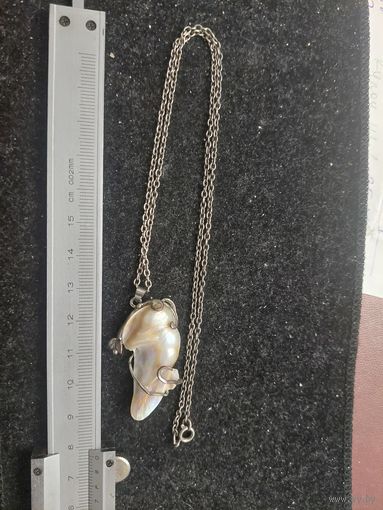 Цепочка с кулоном