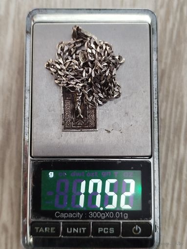 Крупная серебряная иконка с цепочкой