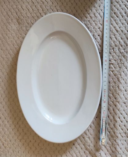 Германия. Толстостенное овальное блюдо времён второй мировой. Бавария